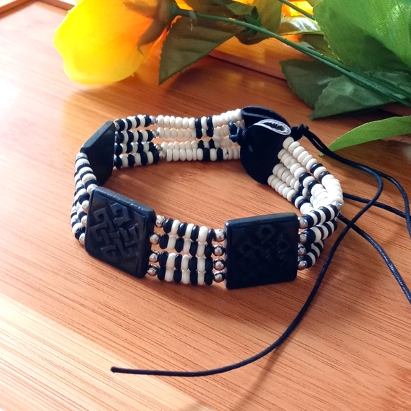 1PC Beautiful Bone Choker Necklace - Picture 5 of 6